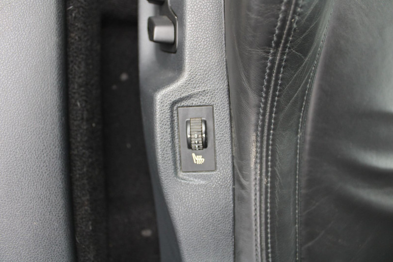 Photo 12 de l'offre de PEUGEOT RCZ 2L HDI 163 CV DIESEL GPS CUIR ELECT/CHAUFF RÃGULATEUR BLUETOOTH USB ABS LUXE BV6 à 13990€ chez Bougel transactions
