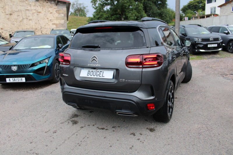 Photo 2 de l'offre de CITROEN C5 AIRCROSS II SHINE BLUE HDI 130 CV GPS 3D CAMÃRA USB JA 18 I-COKPIT FULL LED BOITE AUTO EAT-8 à 25990€ chez Bougel transactions