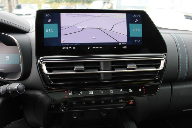 Photo 16 de l'offre de CITROEN C5 AIRCROSS II MAX 180 CV HYBRIDE GPS 3D CAMÃRA USB JA 18 TOIT PANO I-COKPIT BOITE AUTO EAT-8 à 27990€ chez Bougel transactions