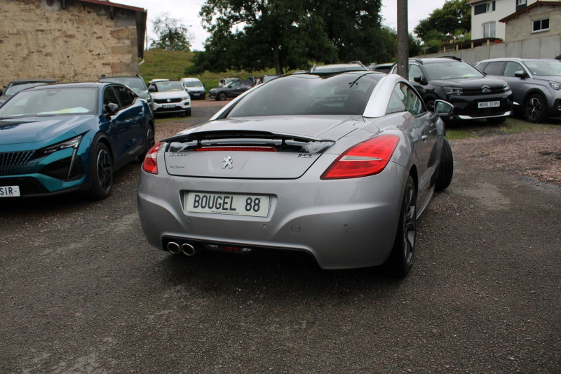Photo 2 de l'offre de PEUGEOT RCZ 2L HDI 163 CV DIESEL GPS CUIR ELECT/CHAUFF RÃGULATEUR BLUETOOTH USB ABS LUXE BV6 à 13990€ chez Bougel transactions