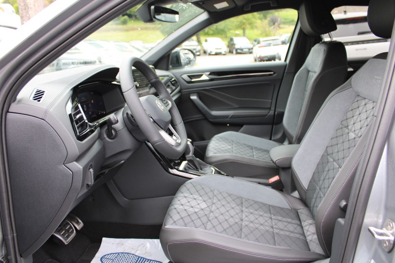 Photo 8 de l'offre de VOLKSWAGEN T-ROC 2L TDI 150 CV R-LINE DSG7 BOITE AUTO CAMÃRA GPS USB FULL LEDS MI CUIR JANTES 18 à 37900€ chez Bougel transactions