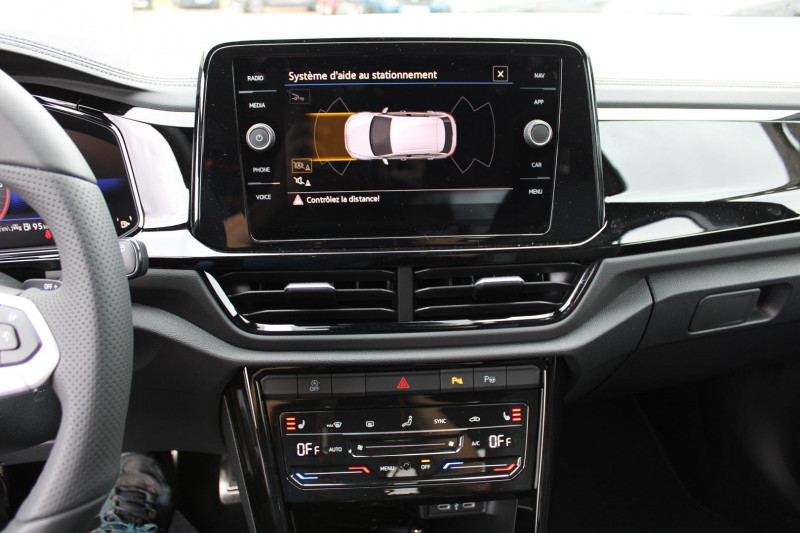 Photo 16 de l'offre de VOLKSWAGEN T-ROC 2L TDI 150 CV R-LINE DSG7 BOITE AUTO CAMÃRA GPS USB FULL LEDS MI CUIR JANTES 18 à 37900€ chez Bougel transactions