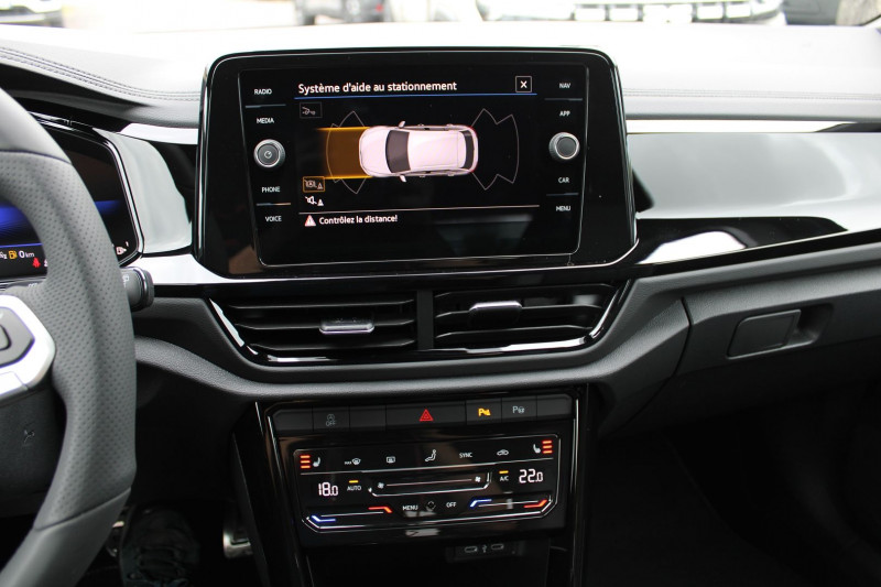 Photo 16 de l'offre de VOLKSWAGEN T-ROC 2L TDI 150 CV R-LINE DSG7 BOITE AUTO CAMÃRA GPS USB FULL LEDS MI CUIR JANTES 18 à 37900€ chez Bougel transactions