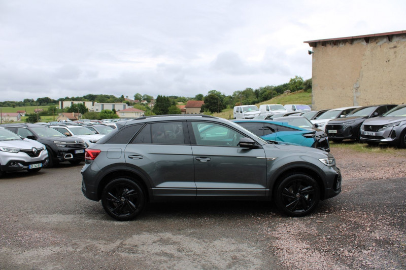 Photo 5 de l'offre de VOLKSWAGEN T-ROC 2L TDI 150 CV R-LINE DSG7 BOITE AUTO CAMÃRA GPS USB FULL LEDS MI CUIR JANTES 18 à 37900€ chez Bougel transactions