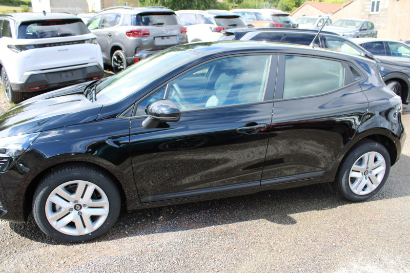 Photo 18 de l'offre de RENAULT CLIO VI EVOLUTION DIESEL BLUEDCI 100 CV BOITE 6V CAMÃRA USB GPS LINK BLUETOOTH FULL LEDS à 20900€ chez Bougel transactions