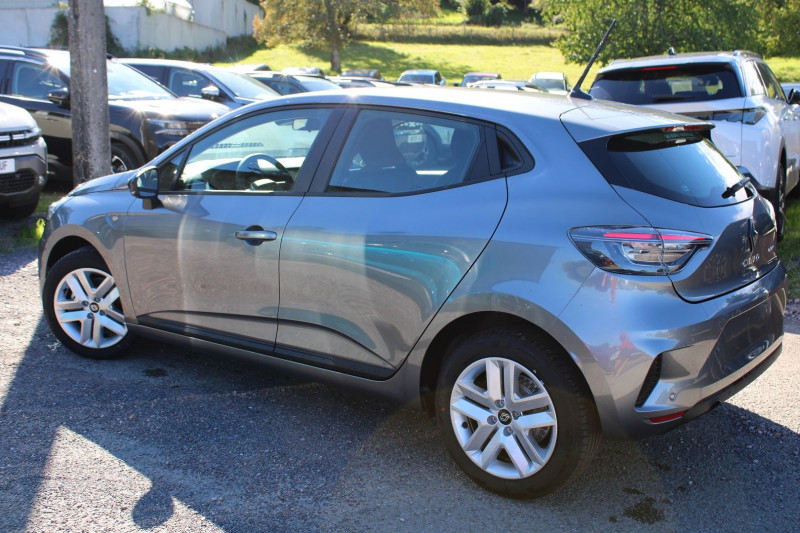 Photo 5 de l'offre de RENAULT CLIO VI BLUE DCI 100 CV EVOLUTION GPS 3D CAMÃRA I-COKPIT CLIM RE FULL LED USB RÃGULATEUR à 20900€ chez Bougel transactions