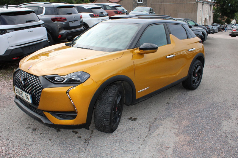 Photo 4 de l'offre de DS DS3 CROSSBACK PERFORMANCE LINE BLUE HDI 100 CV GPS 3D CAMÃRA MP3 USB JA 18 I-COKPIT RÃGULATEUR à 13990€ chez Bougel transactions