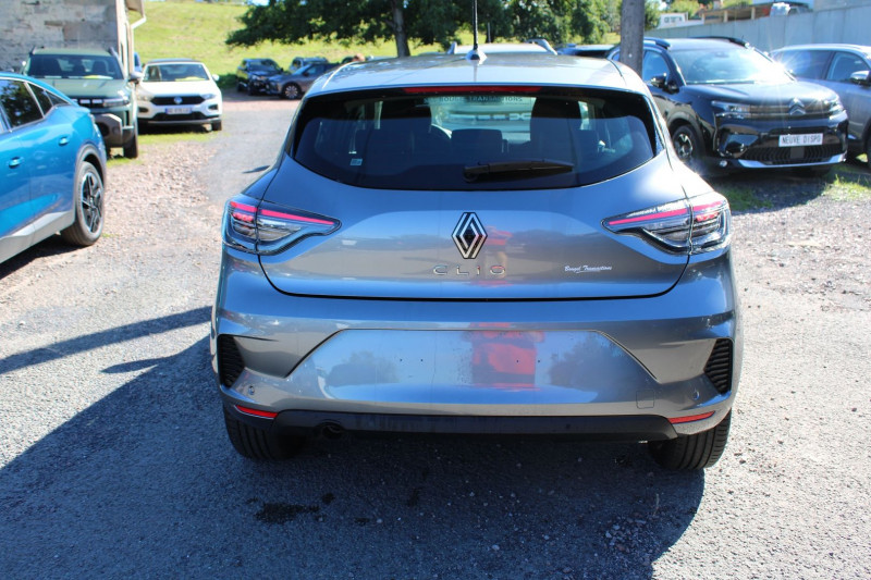 Photo 4 de l'offre de RENAULT CLIO VI BLUE DCI 100 CV EVOLUTION GPS 3D CAMÃRA I-COKPIT CLIM RE FULL LED USB RÃGULATEUR à 20900€ chez Bougel transactions