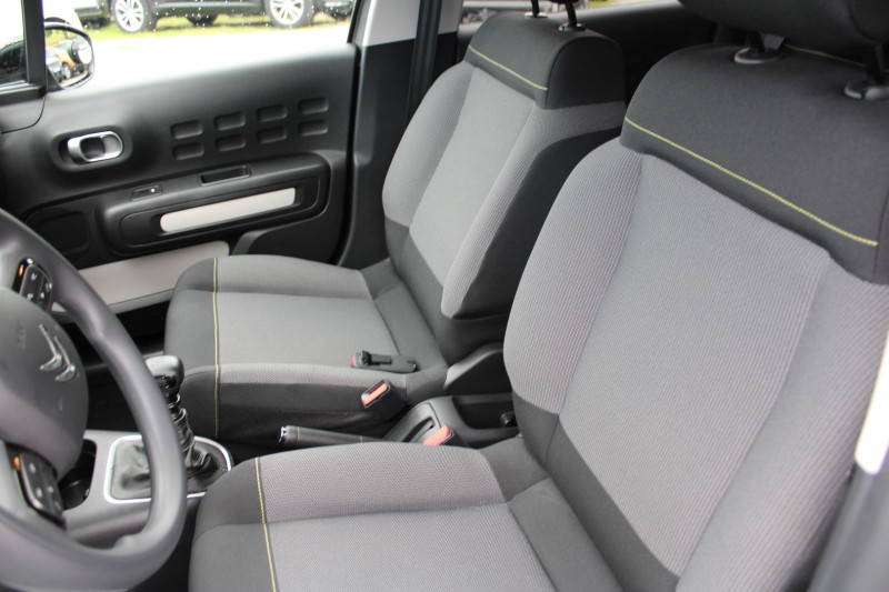 Photo 10 de l'offre de CITROEN C3 PHASE 4 C-SERIES BLUE HDI 100 CV GPS MIROR LINK FULL LED USB RADAR BLUETOOTH RÃGULATEUR à 15990€ chez Bougel transactions