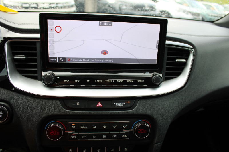 Photo 18 de l'offre de KIA PROCEED 1L5 T-GDI 160 CV DCT7 GT LINE BOITE AUTO CAMÃRA TOIT OUVRANT CUIR GPS 3D USB à 23900€ chez Bougel transactions