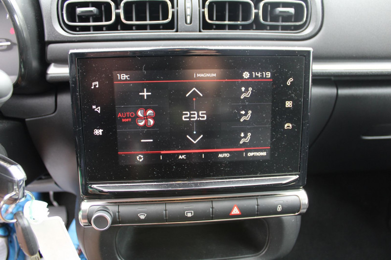 Photo 11 de l'offre de CITROEN C3 PHASE 4 C-SERIES BLUE HDI 100 CV GPS MIROR LINK FULL LED USB RADAR BLUETOOTH RÃGULATEUR à 15990€ chez Bougel transactions