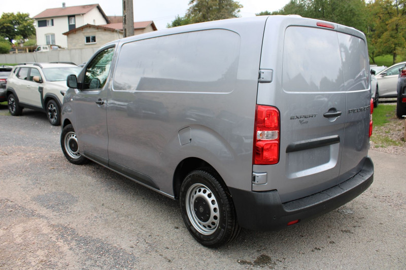 Photo 6 de l'offre de PEUGEOT EXPERT 5 AFFAIRE 2L HDI 145 CV GPS CARPLAY CAMÃRA USB RÃGULATEUR BLUETOOTH TVA=24085 E HT à 28900€ chez Bougel transactions