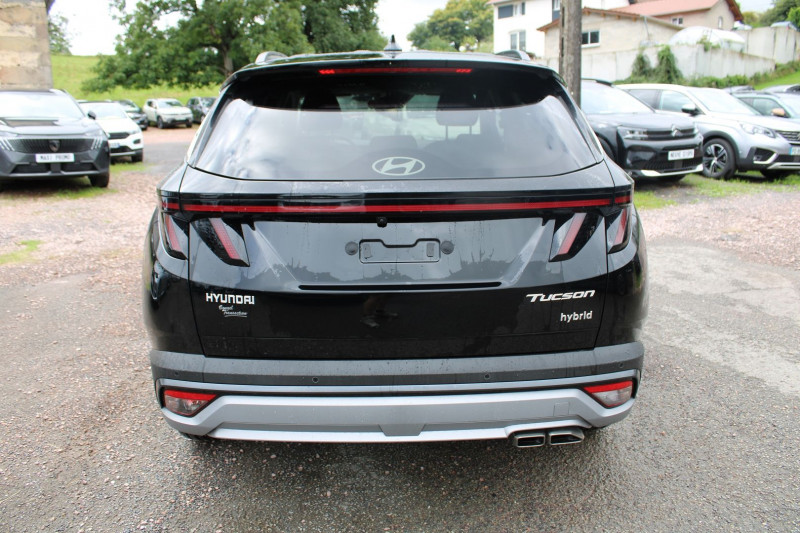 Photo 6 de l'offre de HYUNDAI TUCSON 5 FEEL T-GDI 215 CV HYBRIDE GPS 3D CAMÃRA USB JA 17 I-COKPIT FULL LED BOITE AUTO à 33800€ chez Bougel transactions