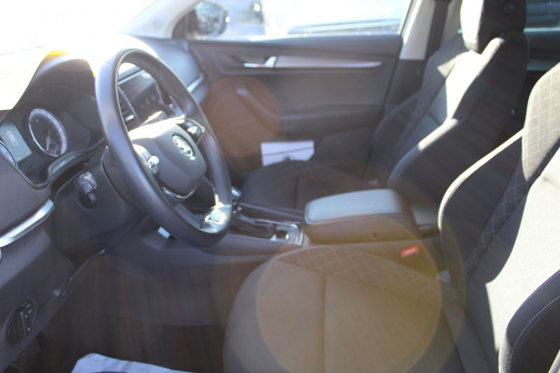 Photo 8 de l'offre de SKODA KAROQ 2.0 TDI 150CH SCR 4X4 DSG EURO6AP à 26500€ chez Bougel transactions
