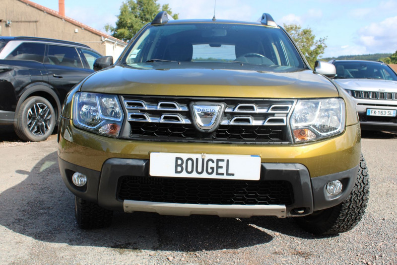 Dacia DUSTER II TCE 125 CV PRESTIGE GPS 3D CLIM USB JA 16 RE ATTELAGE RADAR BLUETOOTH RÃGULATEUR Essence VERT ALTAI Occasion à vendre