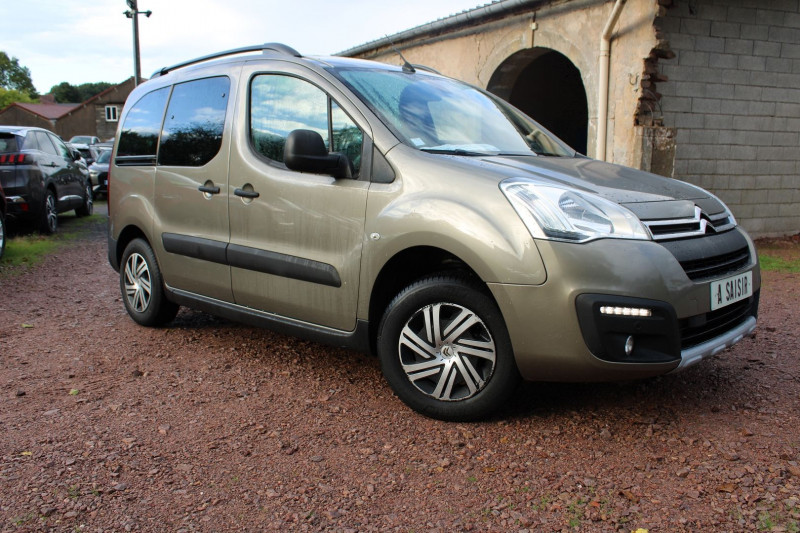 Citroen BERLINGO III MULTISPACE BLUEHDI 100 CV BOITE AUTO CAMÃRA GPS USB RADARS RÃGULATEUR BLUETOOTH Diesel BRUN NOCCIOLA Occasion à vendre