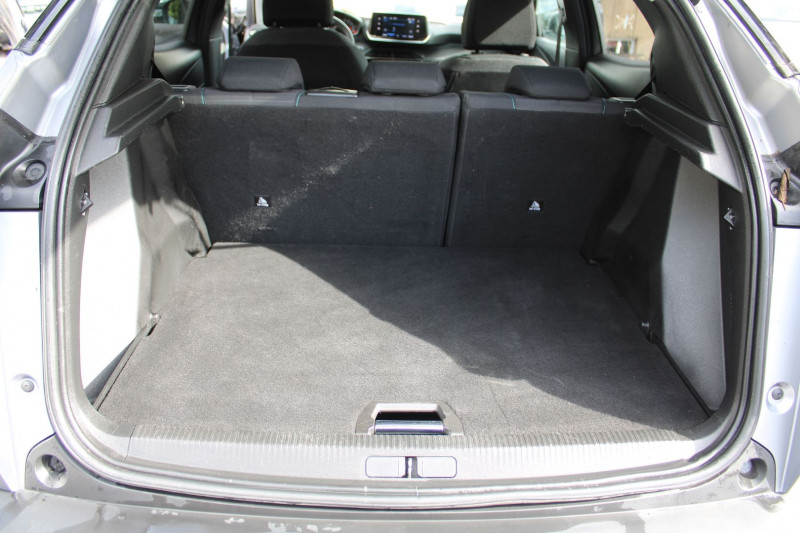 Photo 9 de l'offre de PEUGEOT 2008 III STYLE 130 CV ESSENCE GPS MIROR LINK CAMÃRA AUDIO USB JA 16 BLUETOOTH RÃGULATEUR à 12990€ chez Bougel transactions