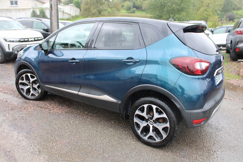 Photo 4 de l'offre de RENAULT CAPTUR II TCE 120 CV ENERGY INTENSE GPS 3D CAMÃRA USB JA 17 FULL LED BLUETOOTH RÃGULATEUR à 10500€ chez Bougel transactions