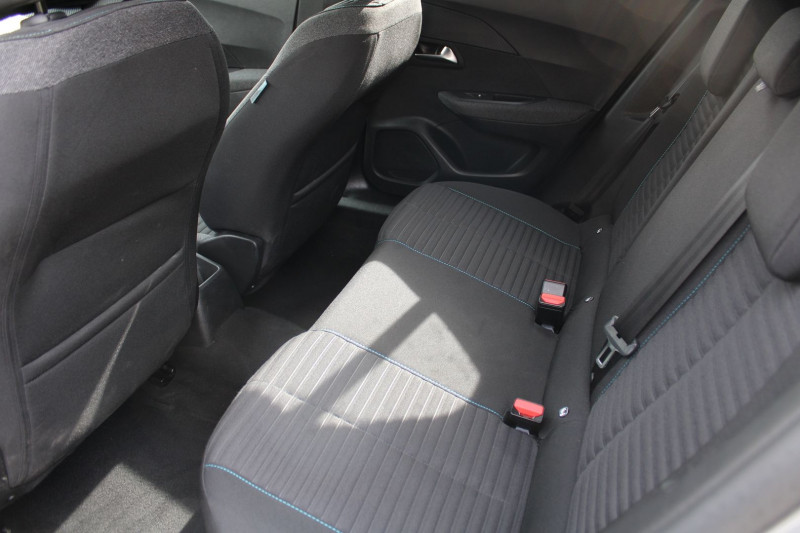 Photo 6 de l'offre de PEUGEOT 2008 III STYLE 130 CV ESSENCE GPS MIROR LINK CAMÃRA AUDIO USB JA 16 BLUETOOTH RÃGULATEUR à 12990€ chez Bougel transactions