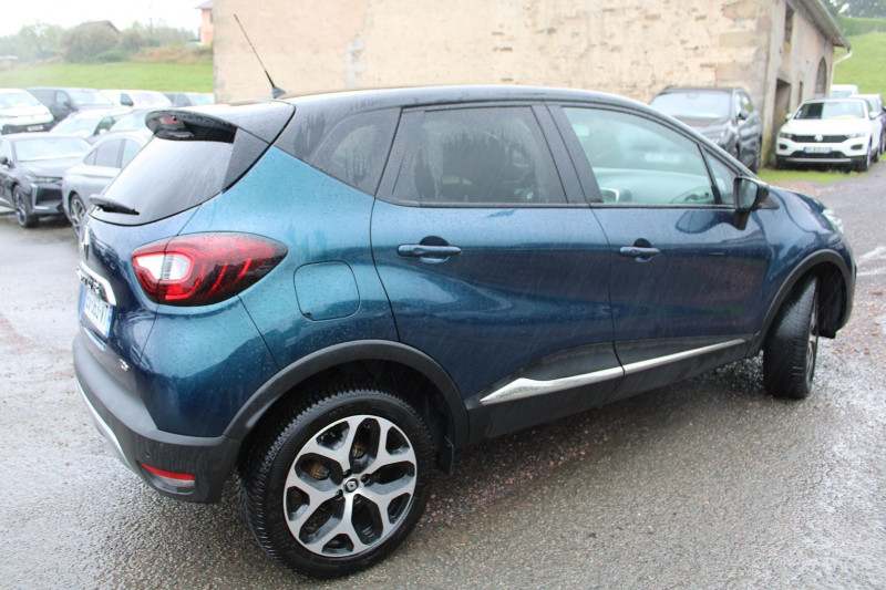 Photo 3 de l'offre de RENAULT CAPTUR II TCE 120 CV ENERGY INTENSE GPS 3D CAMÃRA USB JA 17 FULL LED BLUETOOTH RÃGULATEUR à 10500€ chez Bougel transactions