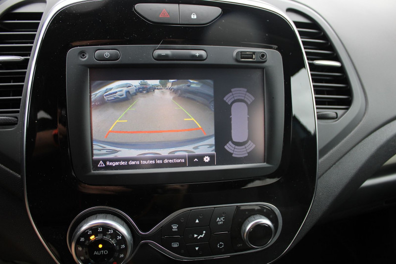 Photo 9 de l'offre de RENAULT CAPTUR II TCE 120 CV ENERGY INTENSE GPS 3D CAMÃRA USB JA 17 FULL LED BLUETOOTH RÃGULATEUR à 10500€ chez Bougel transactions