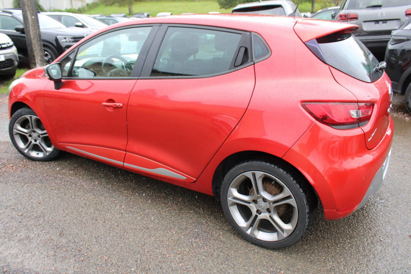 Photo 4 de l'offre de RENAULT CLIO 4 GT-LINE 1L5 DCI 90 CV GPS 3D CLIM AUDIO MP3 USB JA 17 RADAR BLUETOOTH RÃGULATEUR à 10500€ chez Bougel transactions