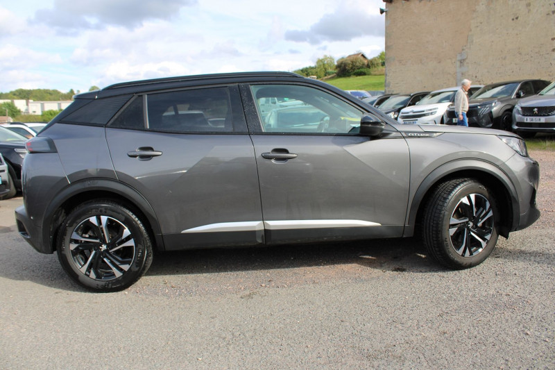 Photo 2 de l'offre de PEUGEOT 2008 III GT-LINE 130 CV USB GPS 3D CAMÃRA RE JA 17 TOIT PANO FULL LED I-COKPIT PACK HIVER à 12990€ chez Bougel transactions