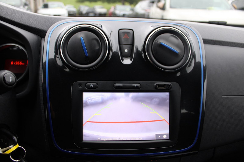 Photo 12 de l'offre de DACIA SANDERO III STEPWAY 95 CV DCI ANNIVERSAIRE CAMÃRA GPS USB CLIM AUTO ABS BLUETOOTH RÃGULATEUR à 12390€ chez Bougel transactions