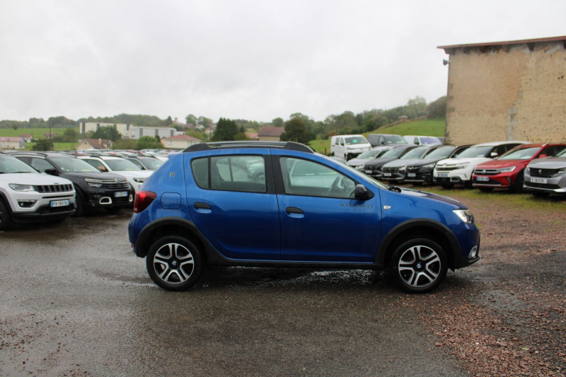 Photo 5 de l'offre de DACIA SANDERO III STEPWAY 95 CV DCI ANNIVERSAIRE CAMÃRA GPS USB CLIM AUTO ABS BLUETOOTH RÃGULATEUR à 12390€ chez Bougel transactions