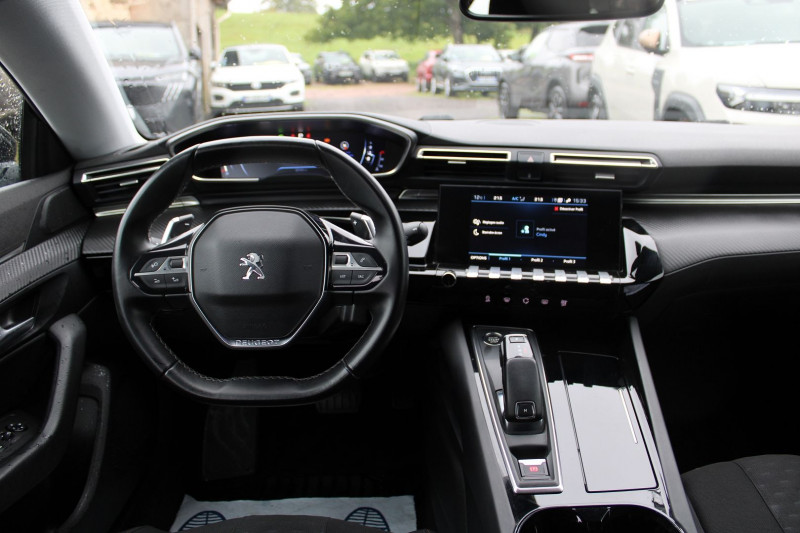 Photo 11 de l'offre de PEUGEOT 508 III SW BUSINESS HDI 130 CV GPS 3D I-COKPIT JA 16 BLUETOOTH RÃGULATEUR BOITE AUTO EAT-8 à 17990€ chez Bougel transactions