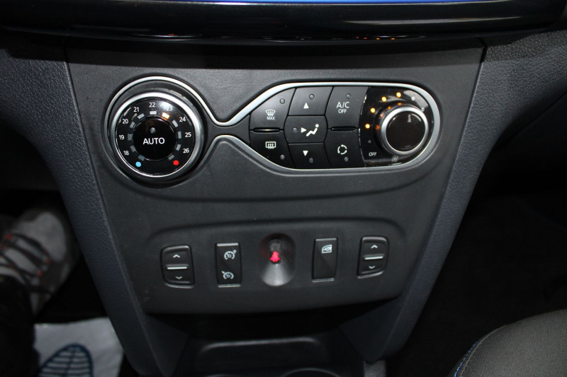 Photo 14 de l'offre de DACIA SANDERO III STEPWAY 95 CV DCI ANNIVERSAIRE CAMÃRA GPS USB CLIM AUTO ABS BLUETOOTH RÃGULATEUR à 12390€ chez Bougel transactions