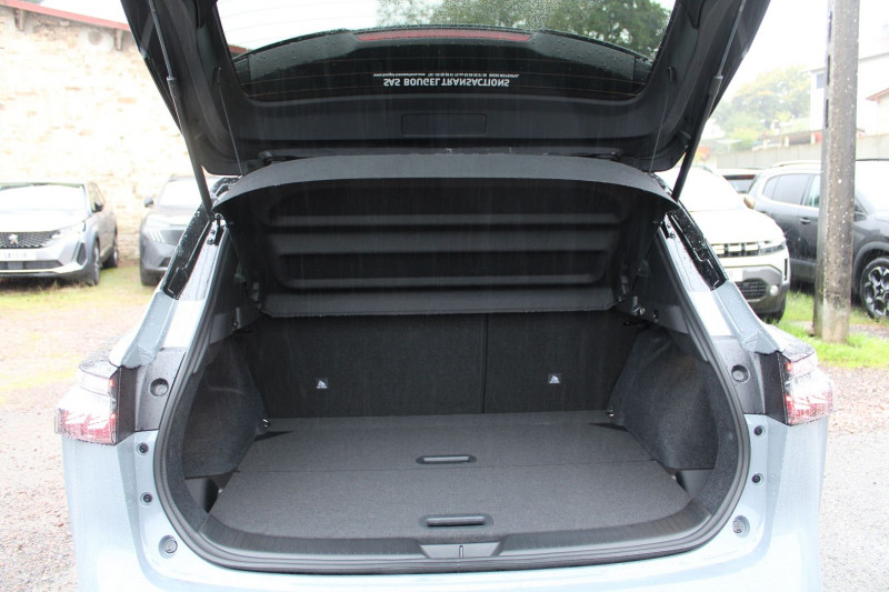 Photo 6 de l'offre de NISSAN QASHQAI VI N-DESIGN E-POWER 190 CV HYBRIDE GPS 3D I-COKPIT TOIT PANO JA 20 BOITE AUTO CVT à 36500€ chez Bougel transactions