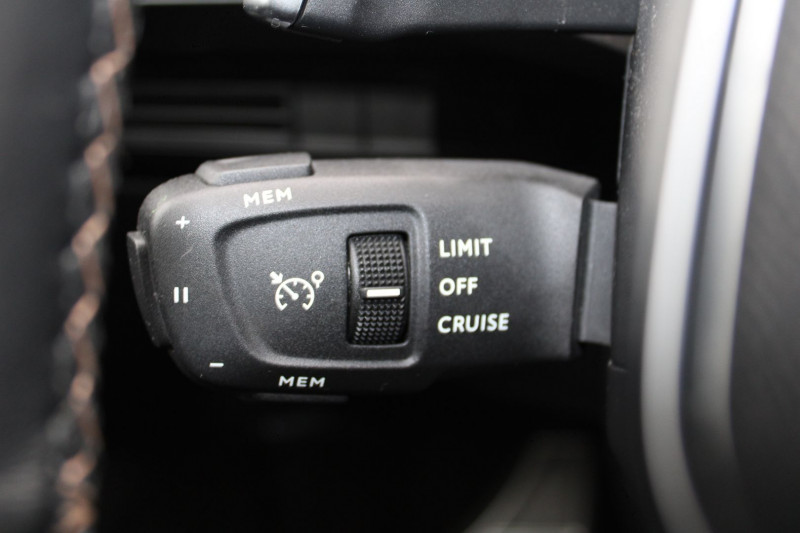 Photo 11 de l'offre de PEUGEOT 508 III GT-LINE 2L HDI 180 CV GPS 3D CAMÃRA USB JA 18 I-COKPIT FULL LED BOITE AUTO EAT-8 à 21990€ chez Bougel transactions