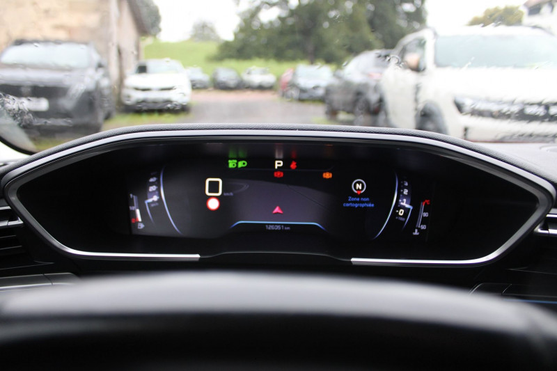 Photo 13 de l'offre de PEUGEOT 508 III ALLURE HDI 130 CV GPS 3D CAMÃRA MP3 JA 17 USB FULL LED I-COKPIT BOITE AUTO EAT-8 à 14990€ chez Bougel transactions