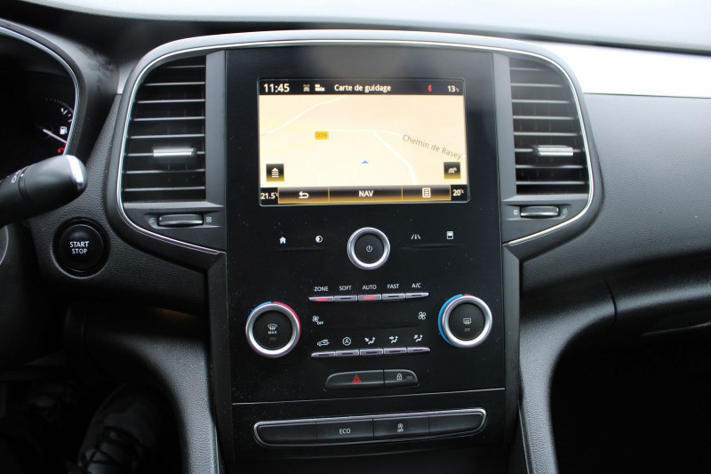 Photo 13 de l'offre de RENAULT TALISMAN 1L6 DCI 130 CV ENERGY ZEN GPS 3D CAMÃRA USB JA 17 ATTELAGE RÃGULATEUR BLUETOOTH à 9990€ chez Bougel transactions