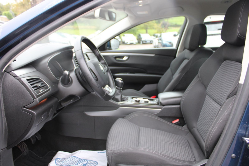 Photo 9 de l'offre de RENAULT TALISMAN 1L6 DCI 130 CV ENERGY ZEN GPS 3D CAMÃRA USB JA 17 ATTELAGE RÃGULATEUR BLUETOOTH à 9990€ chez Bougel transactions