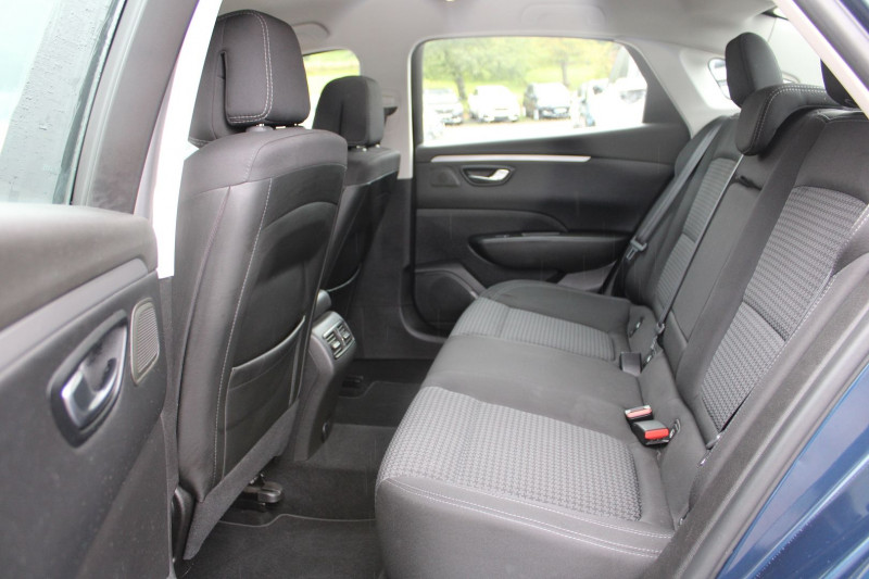 Photo 10 de l'offre de RENAULT TALISMAN 1L6 DCI 130 CV ENERGY ZEN GPS 3D CAMÃRA USB JA 17 ATTELAGE RÃGULATEUR BLUETOOTH à 9990€ chez Bougel transactions