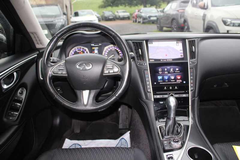 Photo 10 de l'offre de INFINITI Q50 EXECUTIVE 2L2 D 170 CV GPS 3D FULL LED USB JA 17 BLUETOOTH RÃGULATEUR BOITE AUTO à 14900€ chez Bougel transactions