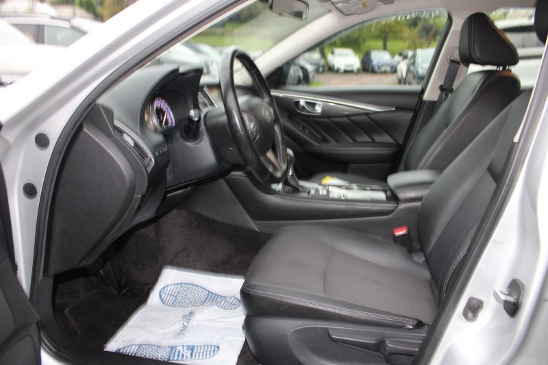 Photo 8 de l'offre de INFINITI Q50 EXECUTIVE 2L2 D 170 CV GPS 3D FULL LED USB JA 17 BLUETOOTH RÃGULATEUR BOITE AUTO à 14900€ chez Bougel transactions
