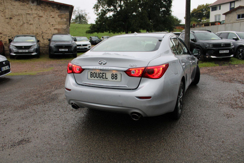 Photo 2 de l'offre de INFINITI Q50 EXECUTIVE 2L2 D 170 CV GPS 3D FULL LED USB JA 17 BLUETOOTH RÃGULATEUR BOITE AUTO à 14900€ chez Bougel transactions