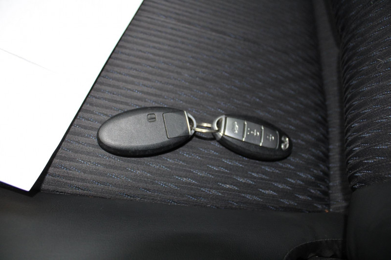 Photo 17 de l'offre de INFINITI Q50 EXECUTIVE 2L2 D 170 CV GPS 3D FULL LED USB JA 17 BLUETOOTH RÃGULATEUR BOITE AUTO à 14900€ chez Bougel transactions