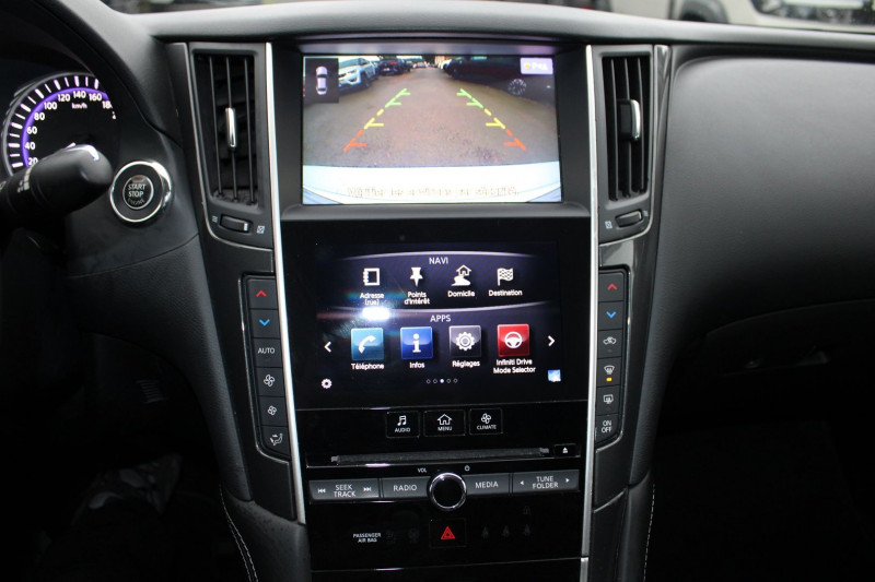 Photo 13 de l'offre de INFINITI Q50 EXECUTIVE 2L2 D 170 CV GPS 3D FULL LED USB JA 17 BLUETOOTH RÃGULATEUR BOITE AUTO à 14900€ chez Bougel transactions