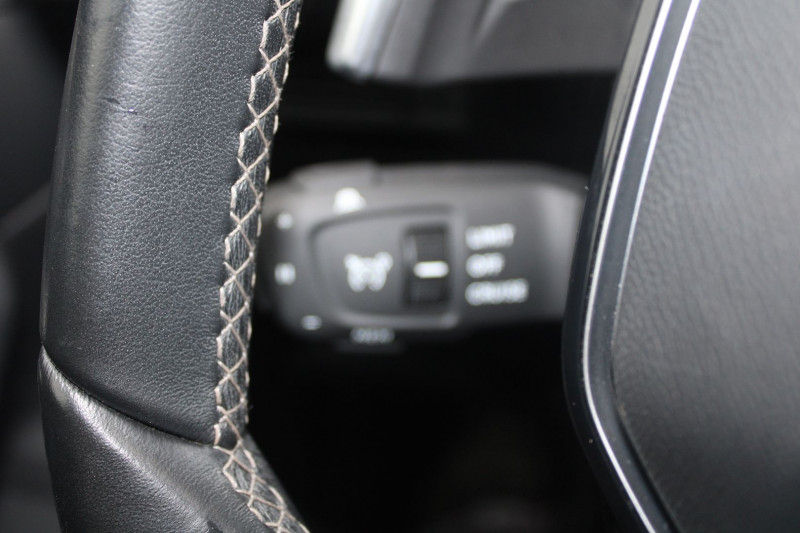 Photo 11 de l'offre de PEUGEOT 508 BLUEHDI 130CH S&S ALLURE PACK EAT8 à 22990€ chez Bougel transactions