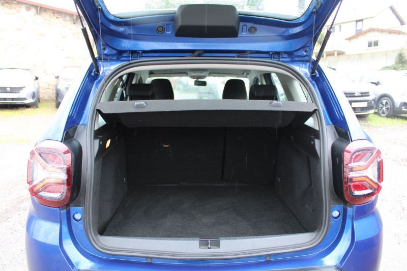 Photo 6 de l'offre de DACIA DUSTER III 1L5 BLUEDCI 115 CONFORT BOITE 6V CAMÃRA GPS 3D USB BLUETOOTH RÃGULATEUR CLIM ABS à 15200€ chez Bougel transactions