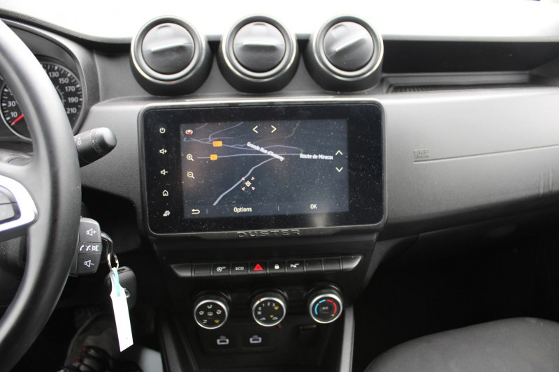 Photo 13 de l'offre de DACIA DUSTER III 1L5 BLUEDCI 115 CONFORT BOITE 6V CAMÃRA GPS 3D USB BLUETOOTH RÃGULATEUR CLIM ABS à 15200€ chez Bougel transactions