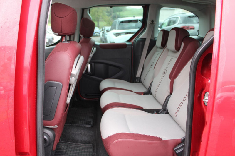 Photo 9 de l'offre de CITROEN BERLINGO III MULTISPACE 1L6 HDI 110 CV DIESEL RÃGULATEUR CLIM AUTO ABS JANTES ALU  MODUTOP à 10900€ chez Bougel transactions