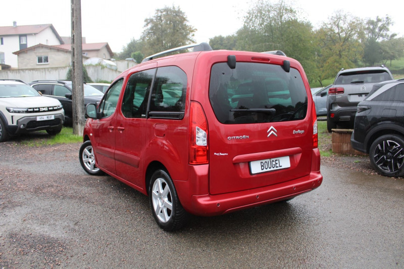 Photo 3 de l'offre de CITROEN BERLINGO III MULTISPACE 1L6 HDI 110 CV DIESEL RÃGULATEUR CLIM AUTO ABS JANTES ALU  MODUTOP à 10900€ chez Bougel transactions