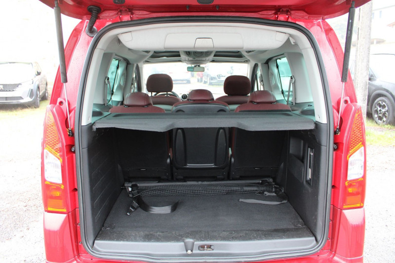 Photo 6 de l'offre de CITROEN BERLINGO III MULTISPACE 1L6 HDI 110 CV DIESEL RÃGULATEUR CLIM AUTO ABS JANTES ALU  MODUTOP à 10900€ chez Bougel transactions