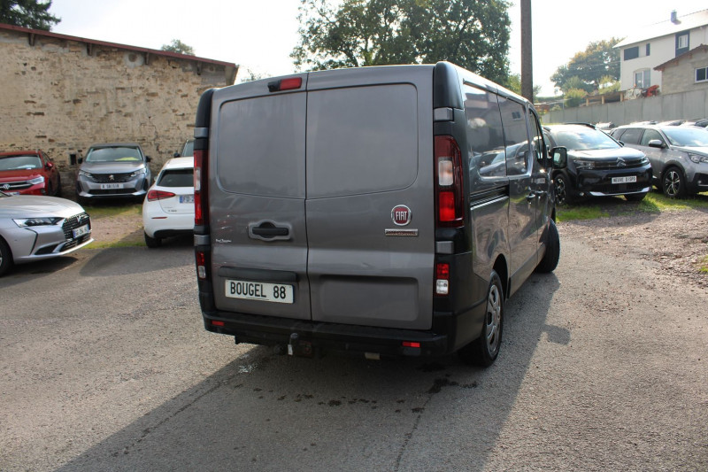 Photo 2 de l'offre de FIAT TALENTO AFFAIRE JTD 120 CV  L2 H1 GPS 3D CAMÃRA CLIM USB ATTELAGE BLUETOOTH RÃGULATEUR à 17800€ chez Bougel transactions