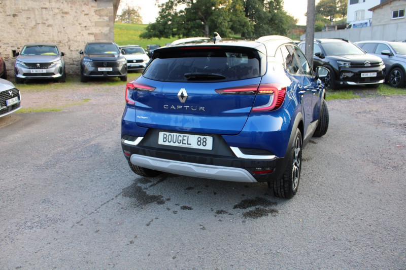 Photo 2 de l'offre de RENAULT CAPTUR 4 TCE 160 CV TECHNO HYBRIDE GPS 3D CAMÃRA USB JA 18 I-COKPIT FULL LED BOITE AUTO à 19990€ chez Bougel transactions